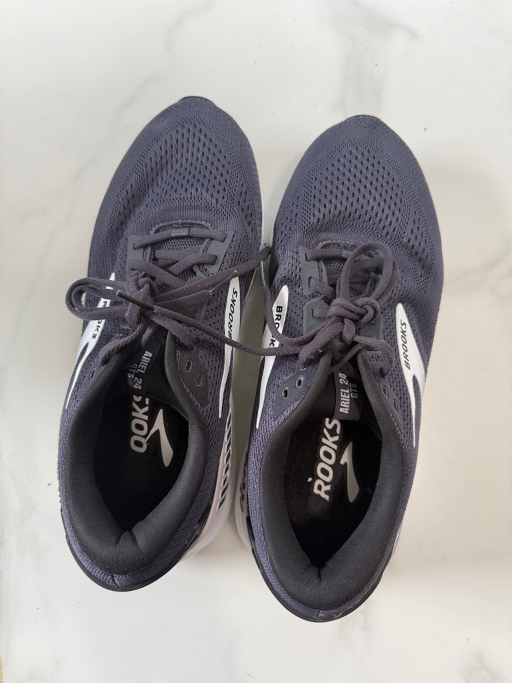 Brooks Ariel GTS Running Shoes - Black & White - Picture 3 of 11